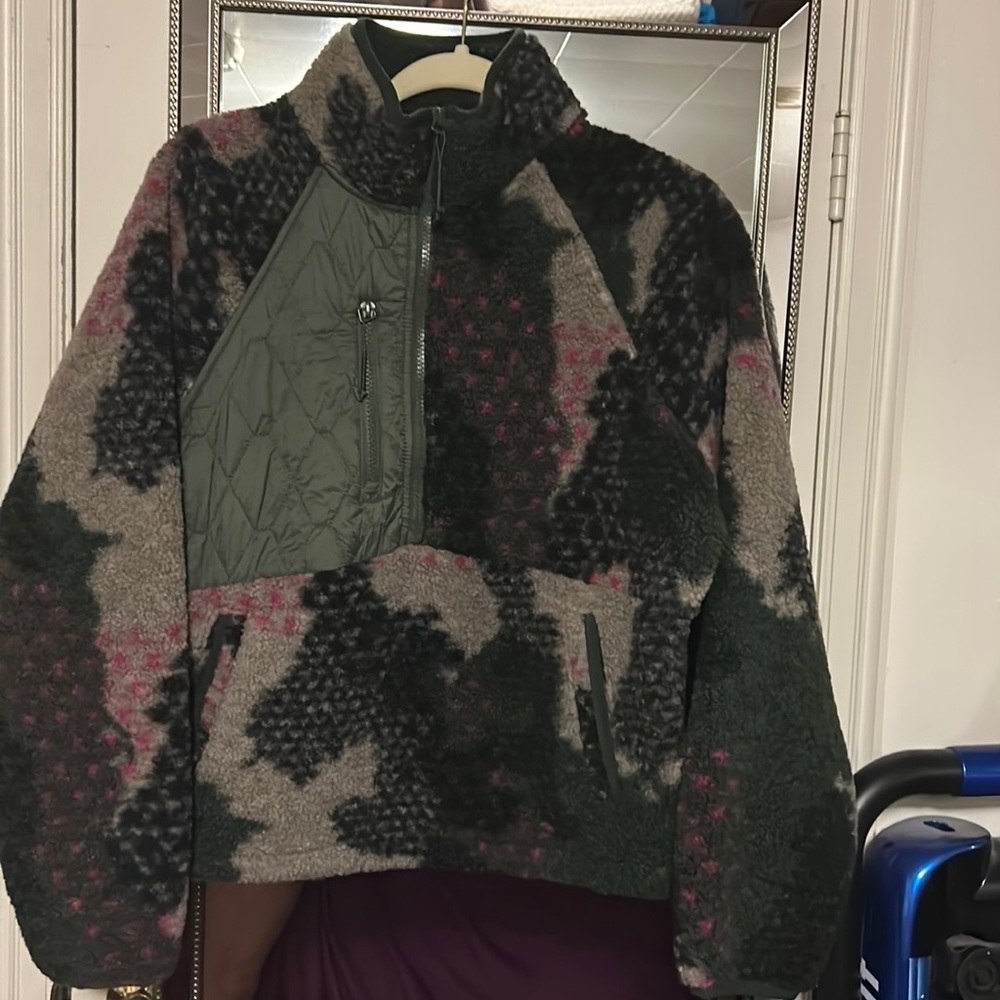Camouflage 1/4 zip fleece